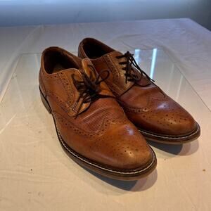 Brown leather Alfani wingtip brogues